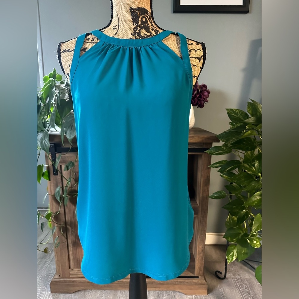 Express tank top